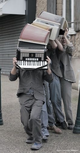 CoraSon, spectacle musical et chorégraphique, grand accordéon