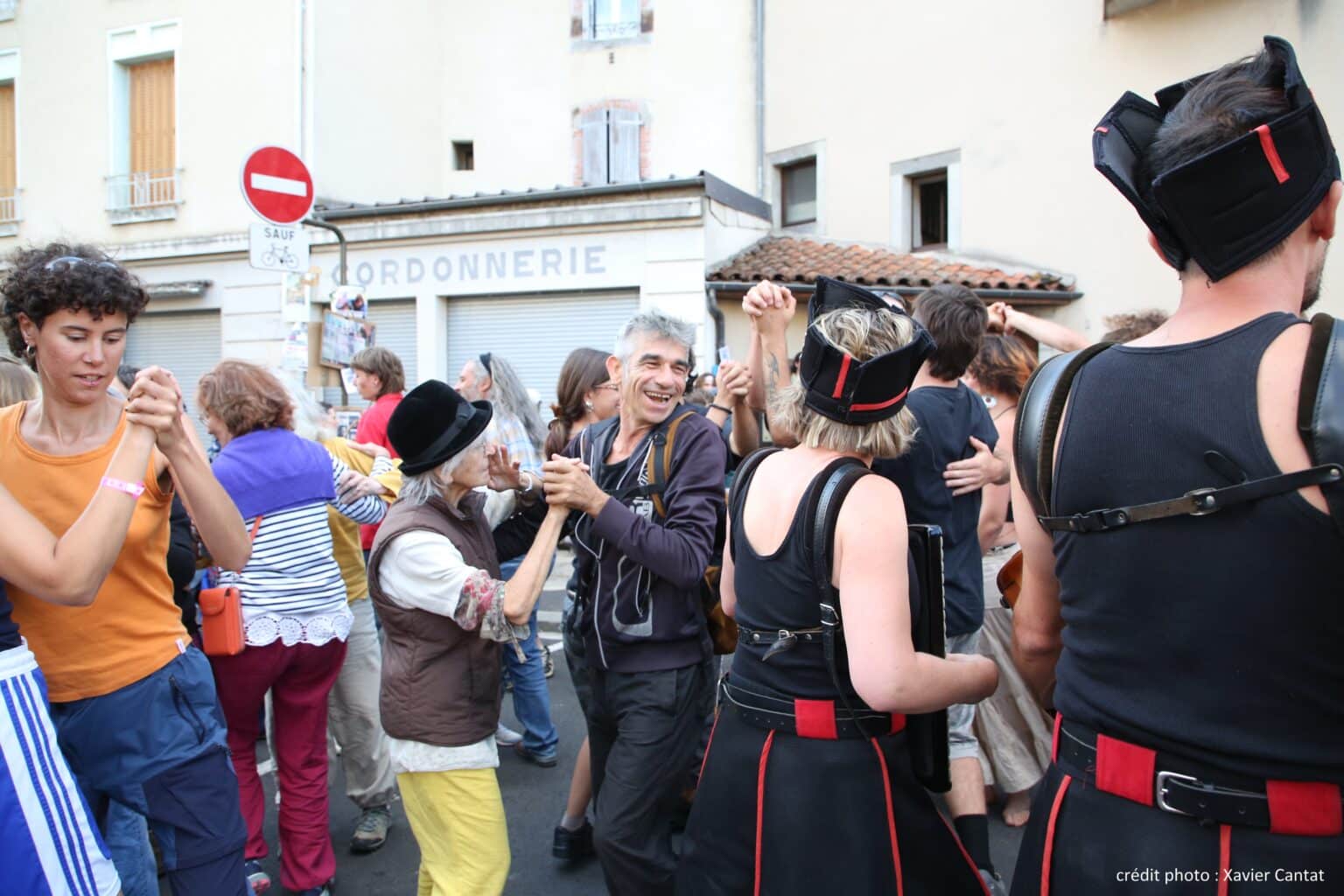 ça va valser (Rustines de l'ange-Aurillac) -0116