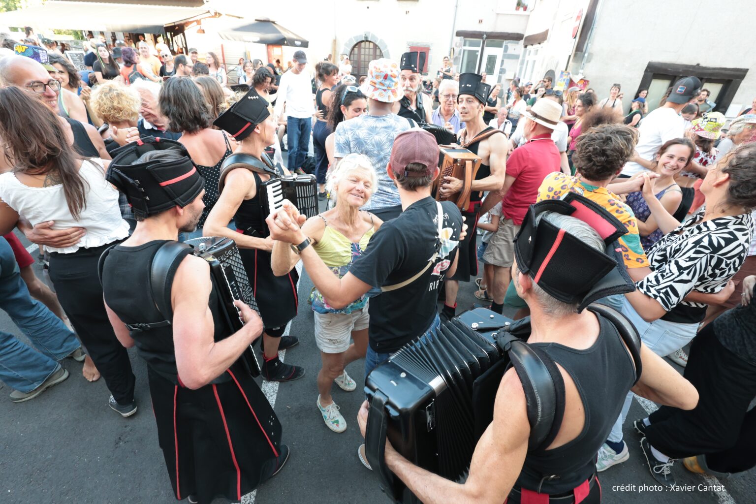 ça va valser (Rustines de l'ange-Aurillac) -0497